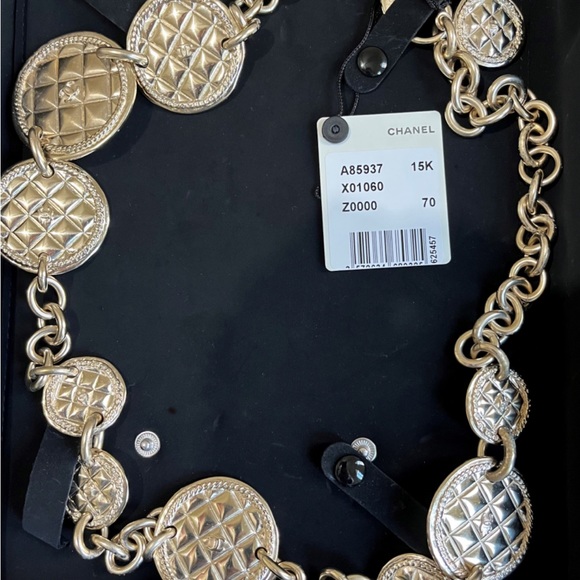 Chanel 70cm Gold Fancy Belt Collier - Picture 3 of 5